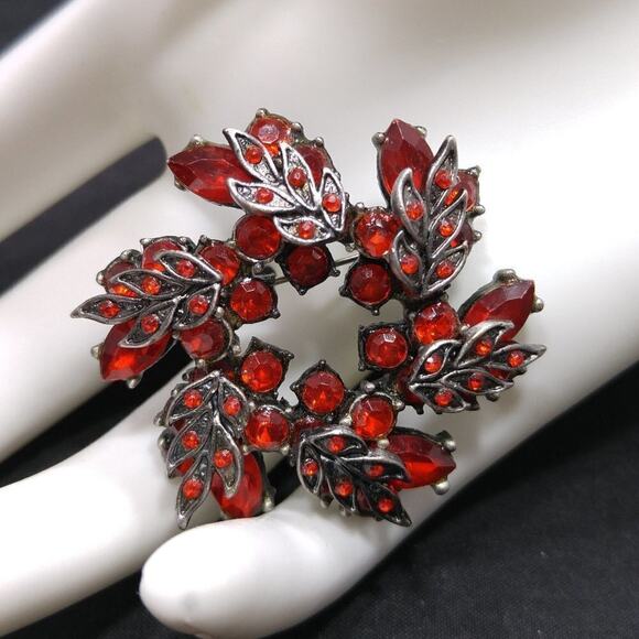 Small Red Rhinestone Silver Wreath Brooch, 1 3/4 Inches - Picture 1 of 5
